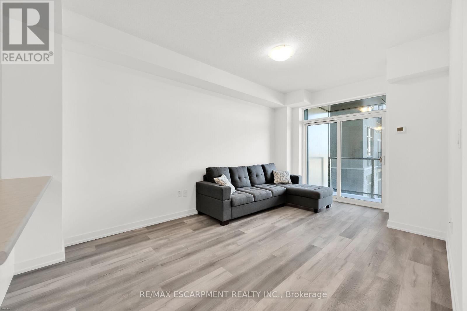 Photo 20 of 416 470 Dundas Street E, Hamilton ON
