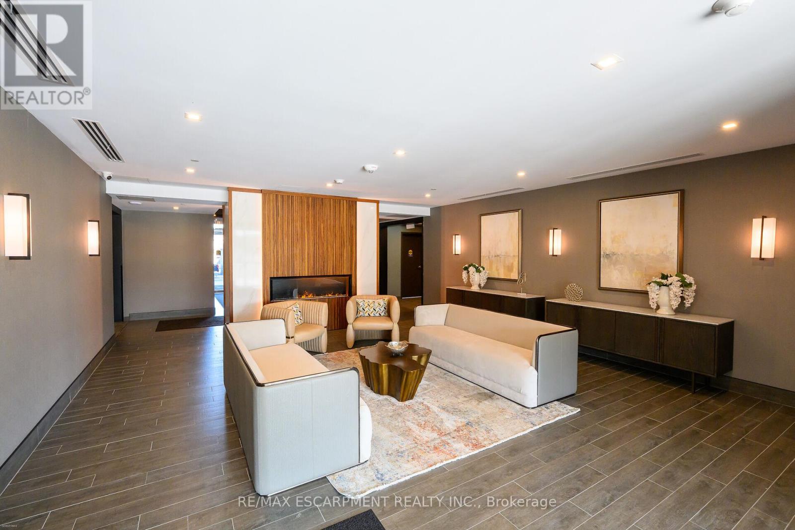 Photo 19 of 416 470 Dundas Street E, Hamilton ON