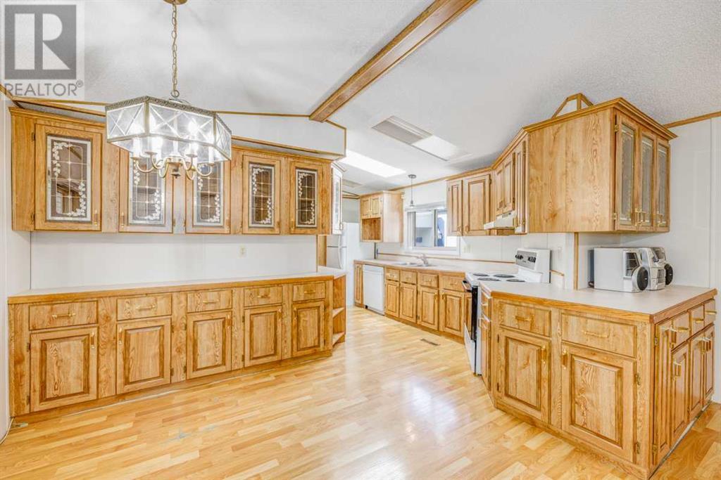 Single Family House Mobile Home for Sale in  Burroughs Manor NE Monterey Park Calgary 