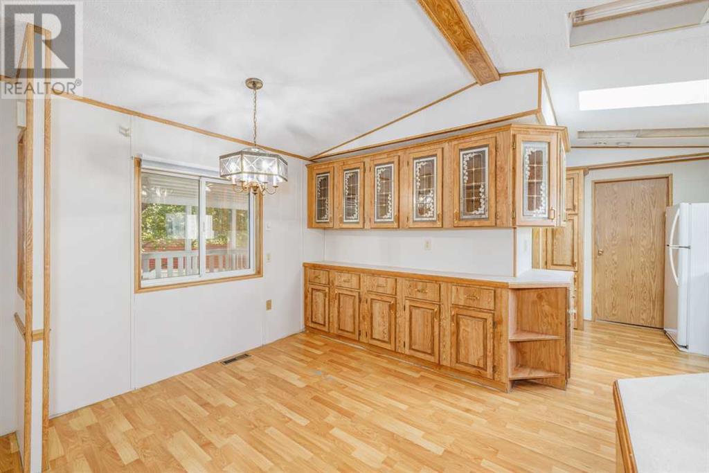 Single Family House Mobile Home for Sale in  Burroughs Manor NE Monterey Park Calgary 
