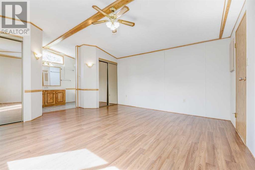 Single Family House Mobile Home for Sale in  Burroughs Manor NE Monterey Park Calgary 