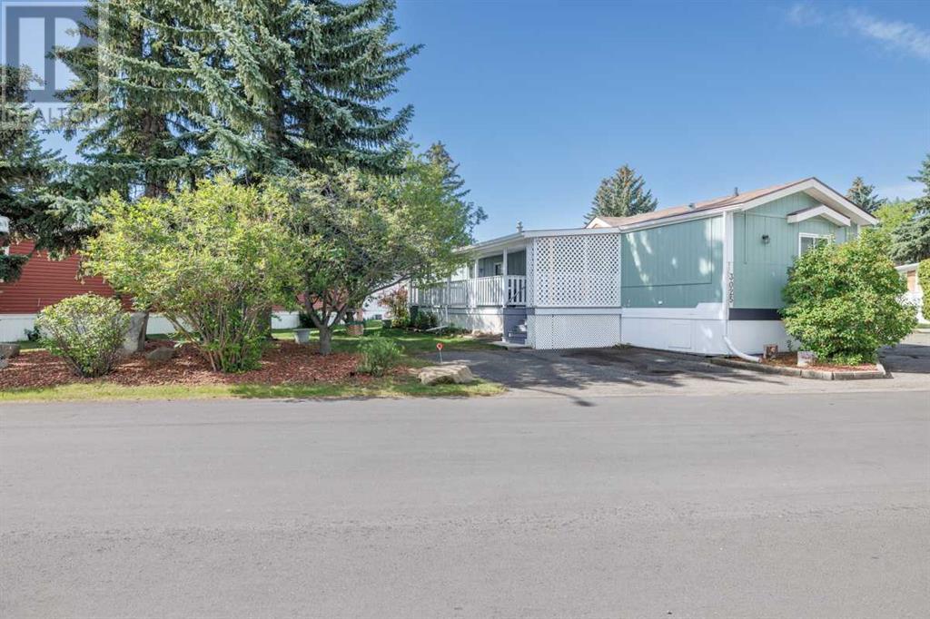 Single Family House Mobile Home for Sale in  Burroughs Manor NE Monterey Park Calgary 