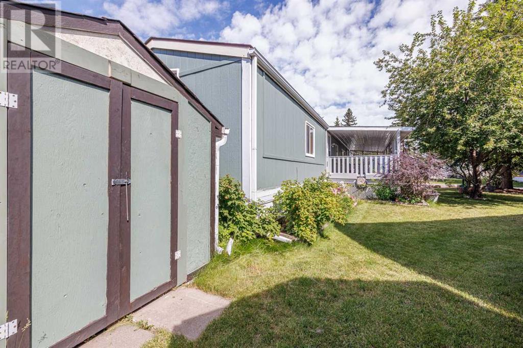 Single Family House Mobile Home for Sale in  Burroughs Manor NE Monterey Park Calgary 