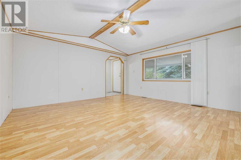 Single Family House Mobile Home for Sale in  Burroughs Manor NE Monterey Park Calgary 
