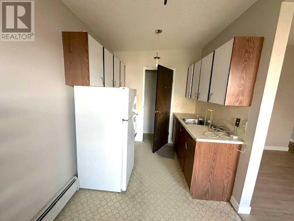 Multi-family House for Sale in  Bow Trail SW Rosscarrock Calgary 