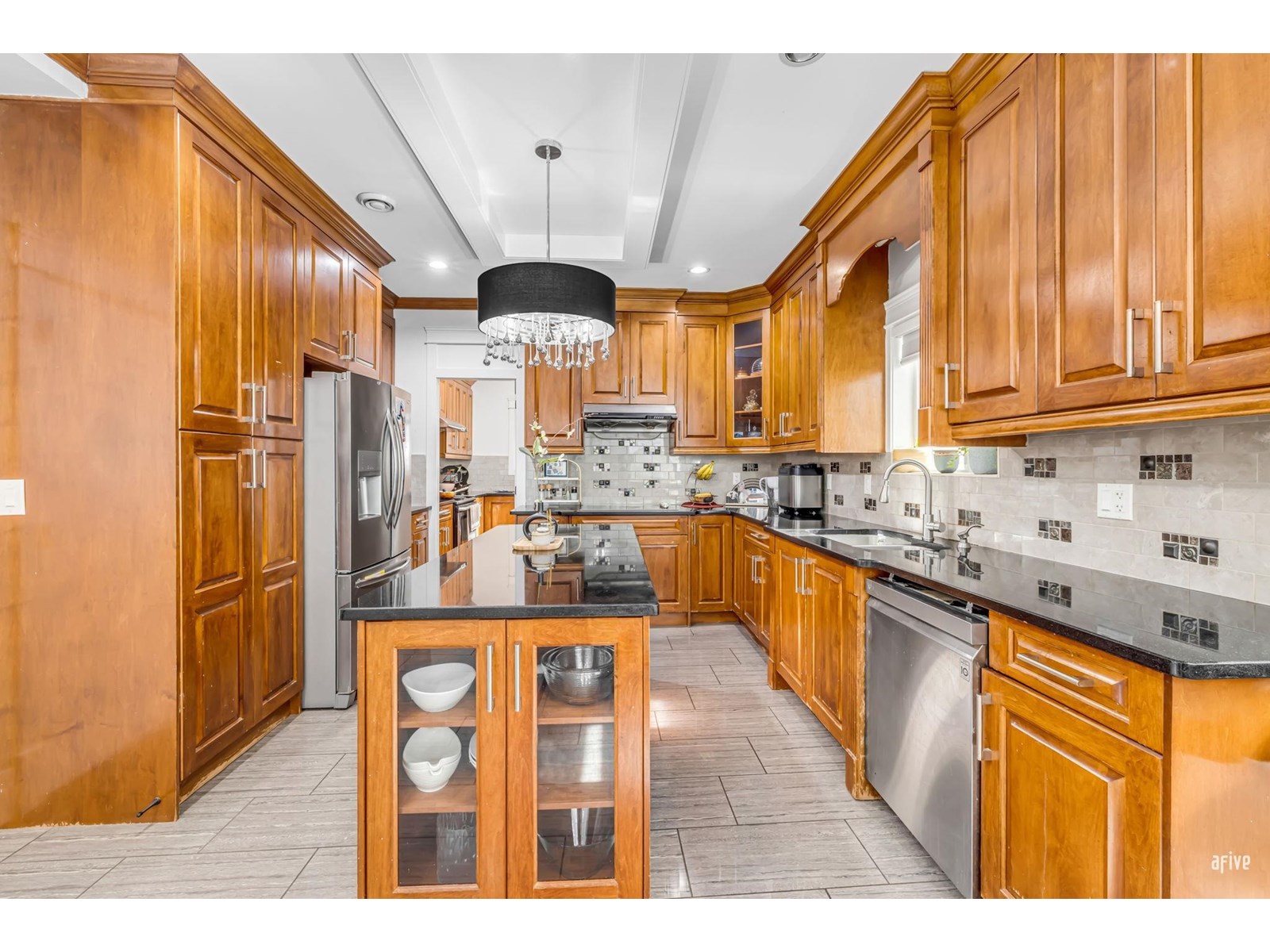 Photo 13 of 6287 148 A Street, Surrey BC