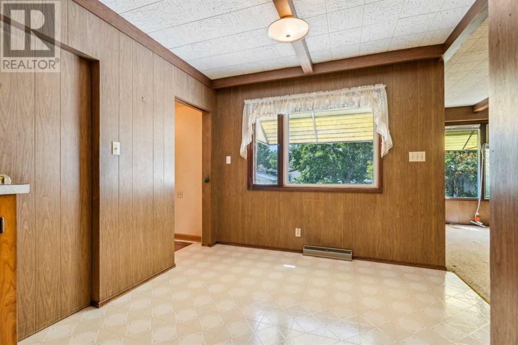 Single Family House Bi-level for Sale in   Street SW Richmond Calgary 