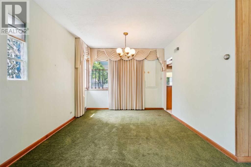 Single Family House Bi-level for Sale in   Street SW Richmond Calgary 