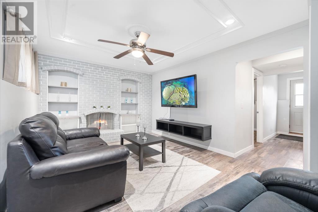 Single Family House 4 Level for Sale in  Penswood Place SE Penbrooke Meadows Calgary 