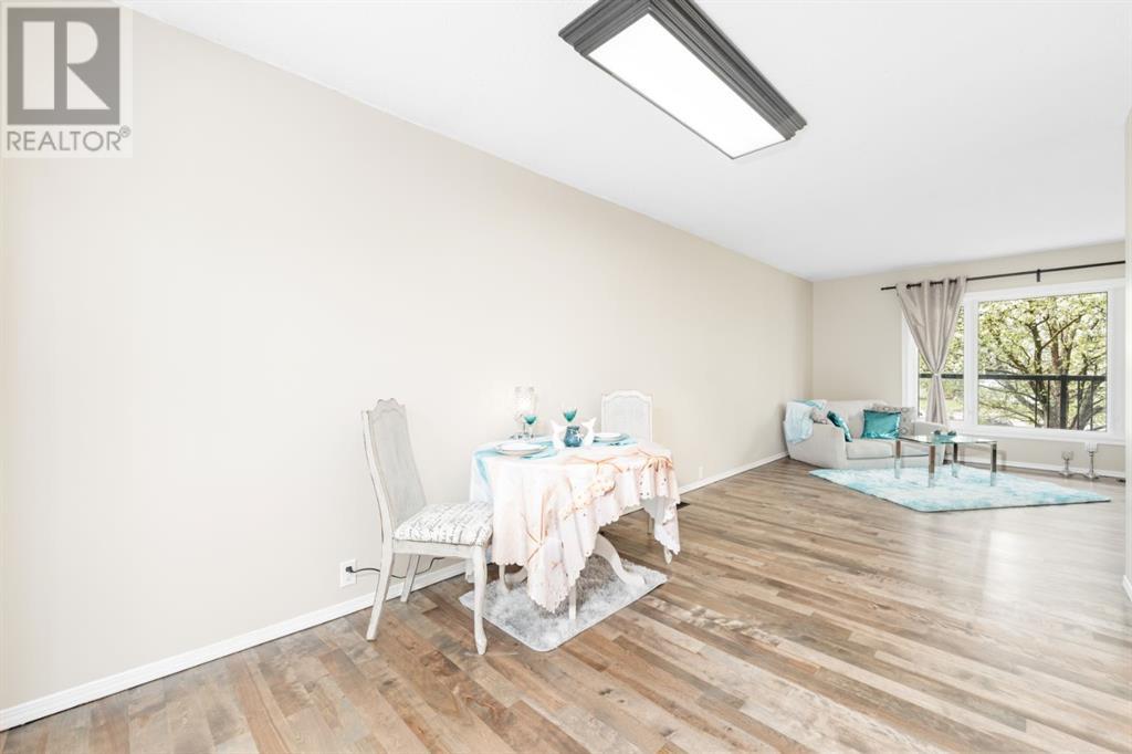 Single Family House 4 Level for Sale in  Penswood Place SE Penbrooke Meadows Calgary 