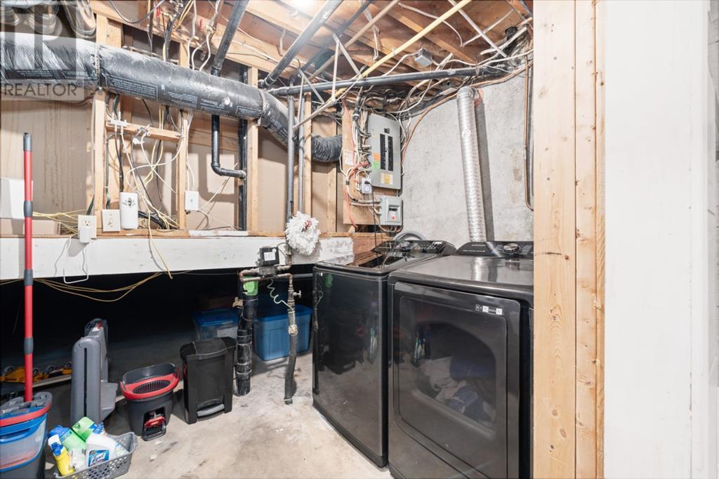 Single Family House 4 Level for Sale in  Penswood Place SE Penbrooke Meadows Calgary 