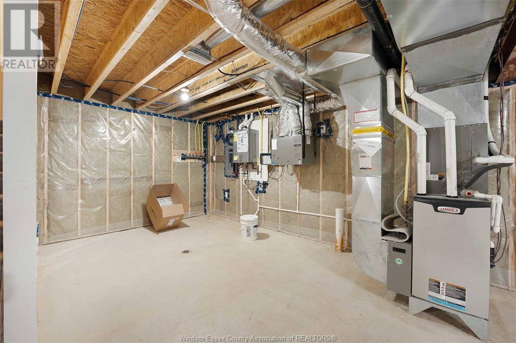 Photo 27 of 401 Pearson Avenue, Amherstburg ON