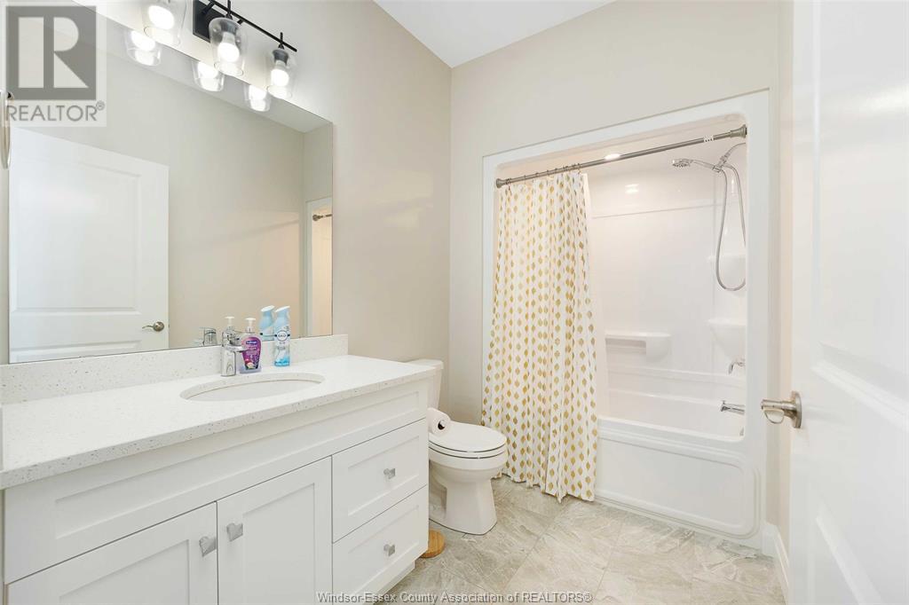 Photo 9 of 401 Pearson Avenue, Amherstburg ON