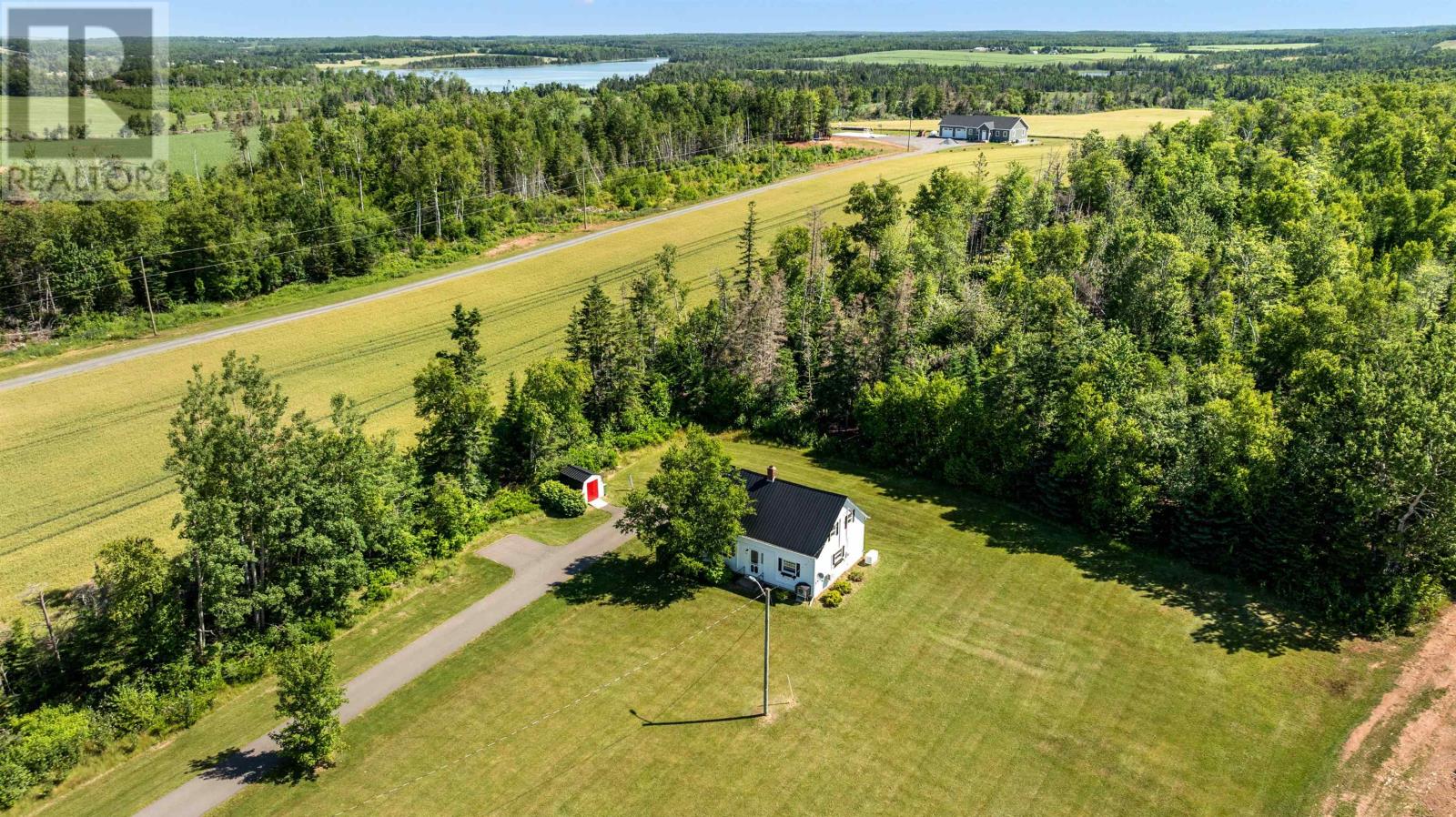 3412 Trans Canada Highway, Rte 1 - 2