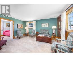 Family room - 3412 Trans Canada Highway, Rte 1, South Pinette, PE C0A1B0 Photo 7
