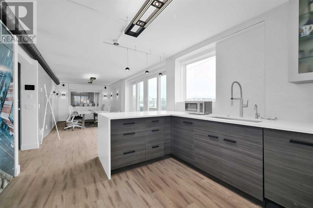 810, 519 17 Avenue SW, Calgary, Alberta