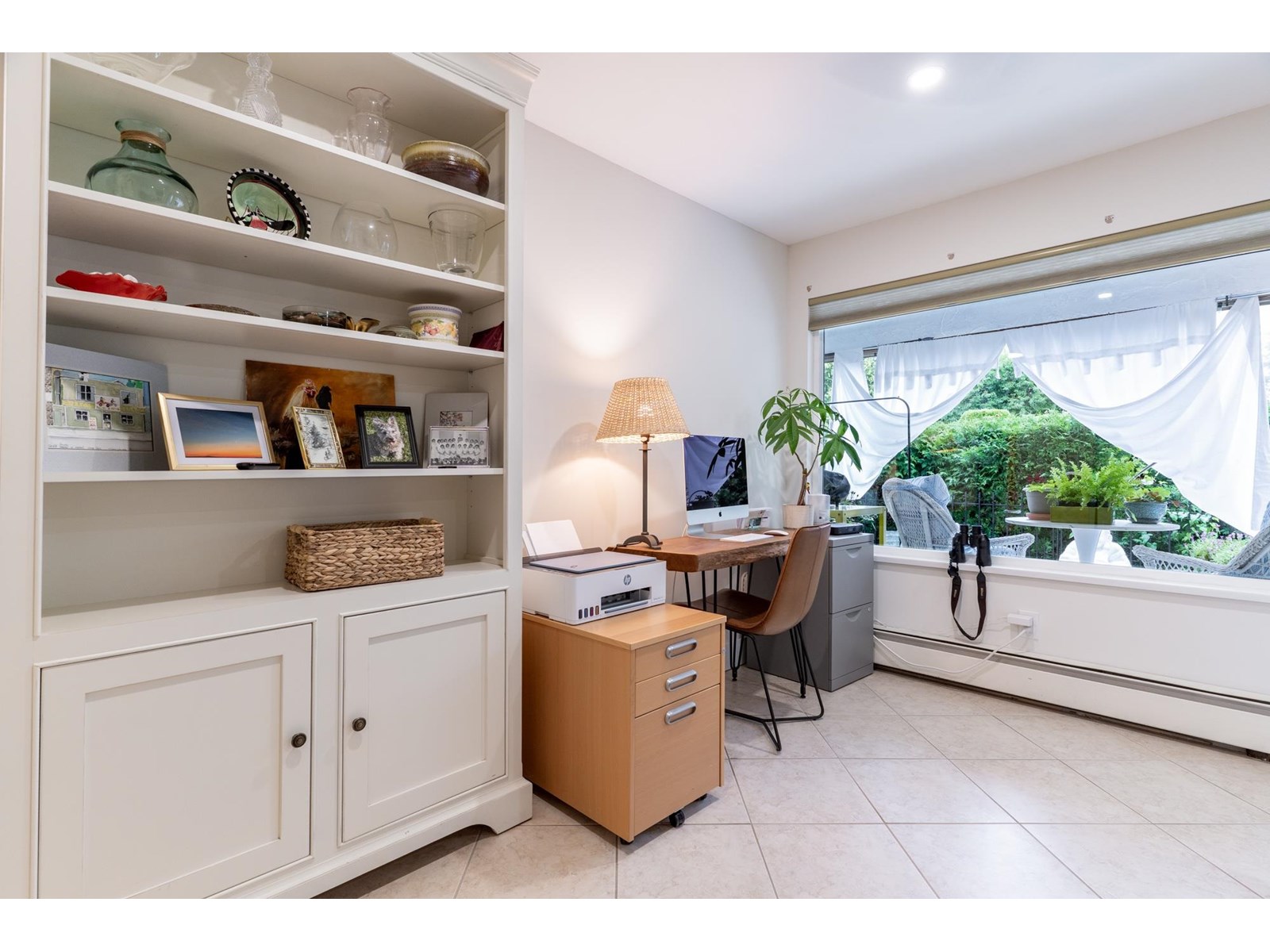 103 1351 MARTIN STREET, White Rock