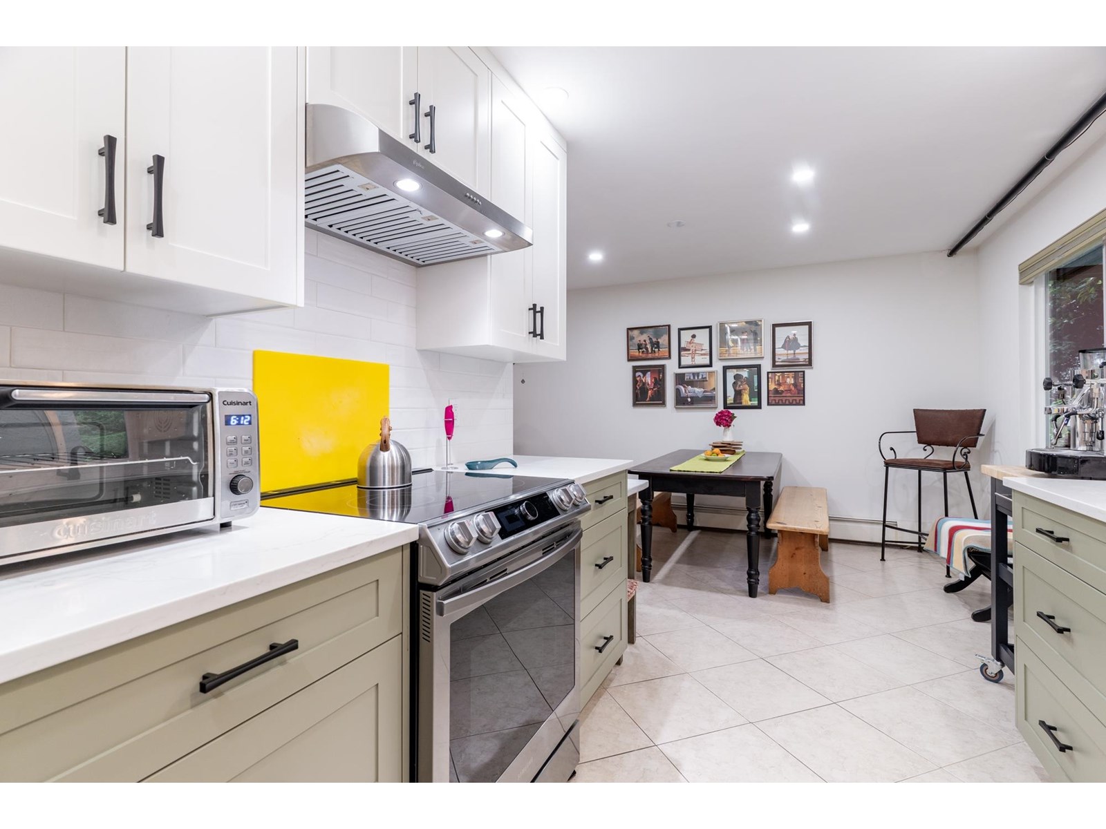 103 1351 MARTIN STREET, White Rock