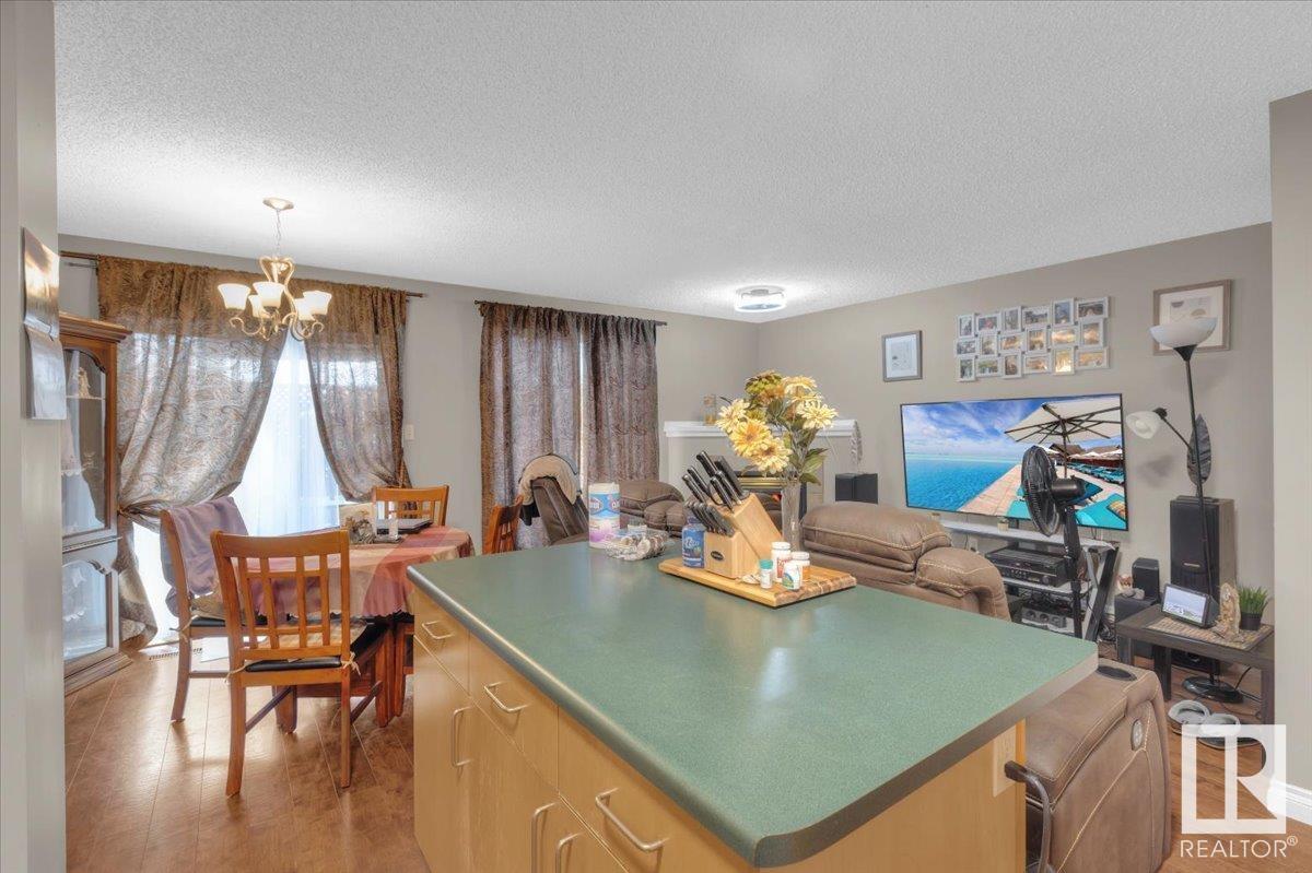 Photo 2 of 1 345 Kirkness Rd Nw, Edmonton AB