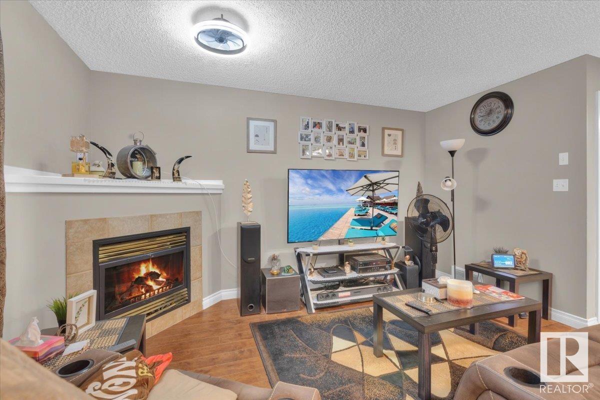 Photo 5 of 1 345 Kirkness Rd Nw, Edmonton AB