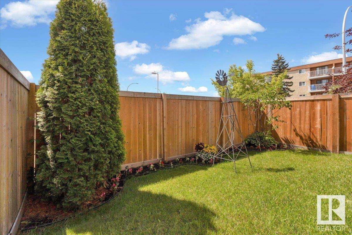 Photo 6 of 1 345 Kirkness Rd Nw, Edmonton AB