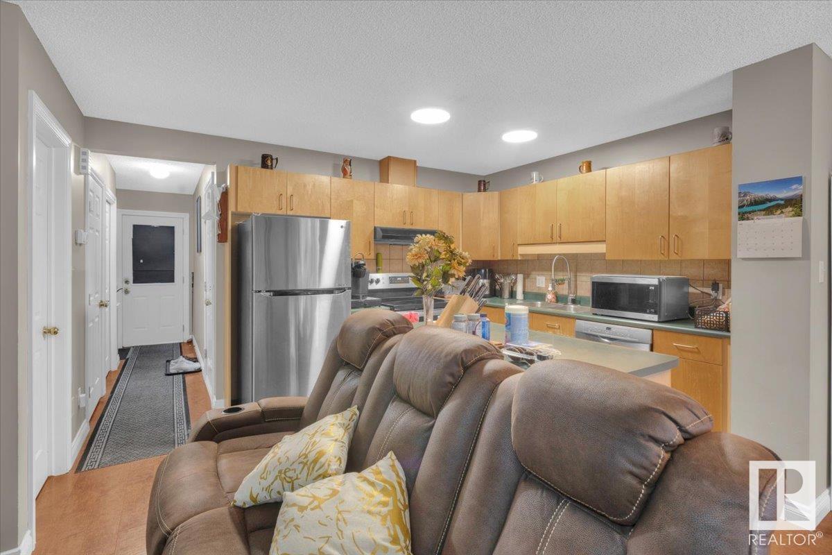 Photo 3 of 1 345 Kirkness Rd Nw, Edmonton AB