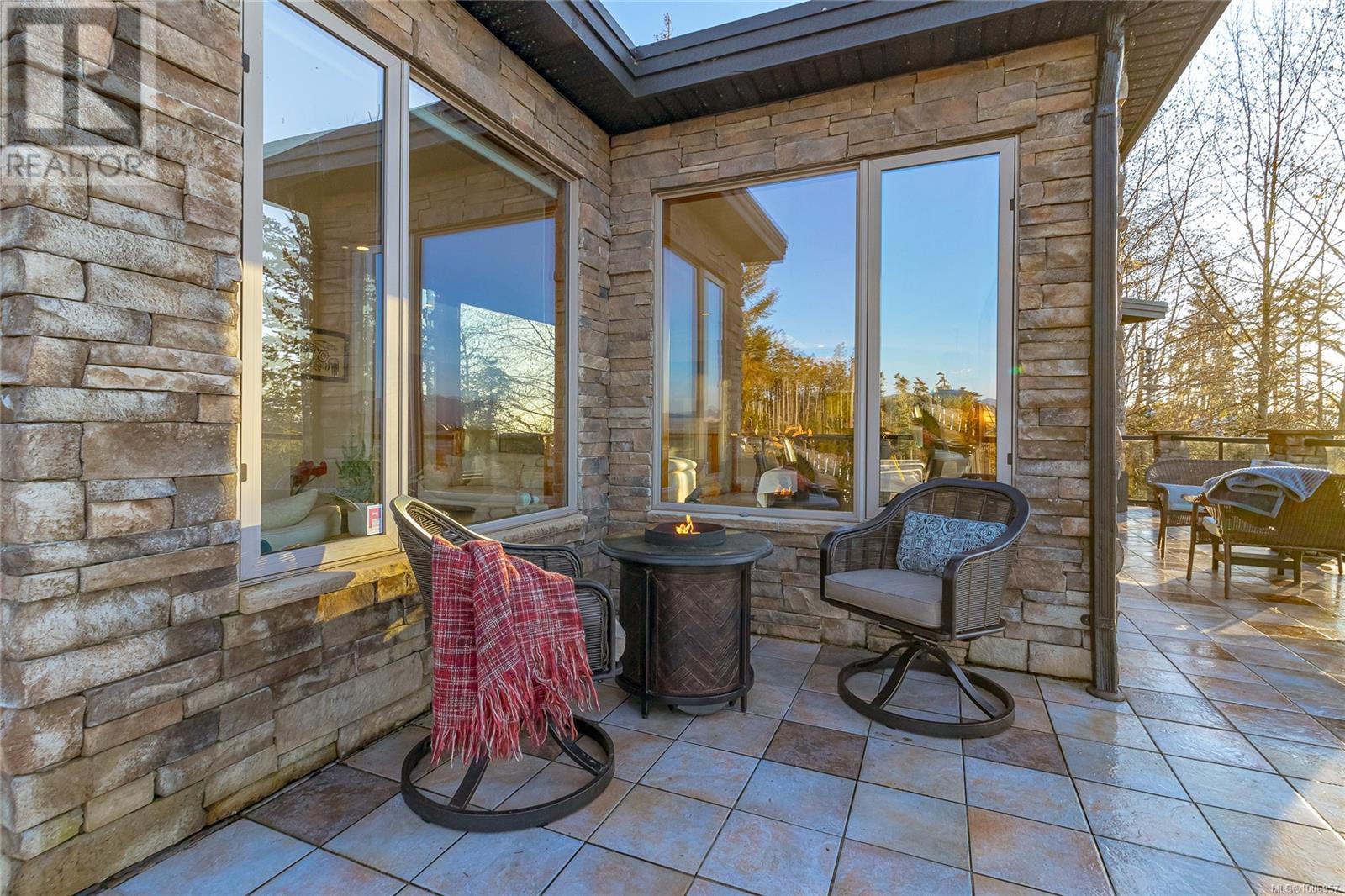 7100 Sea Cliff Rd, Sooke