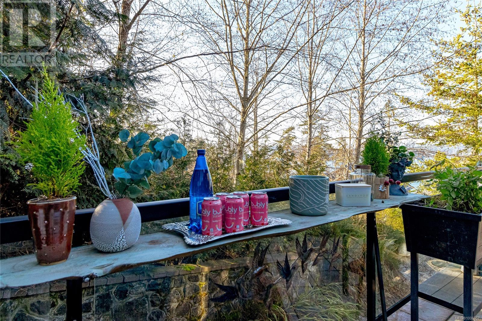 7100 Sea Cliff Rd, Sooke