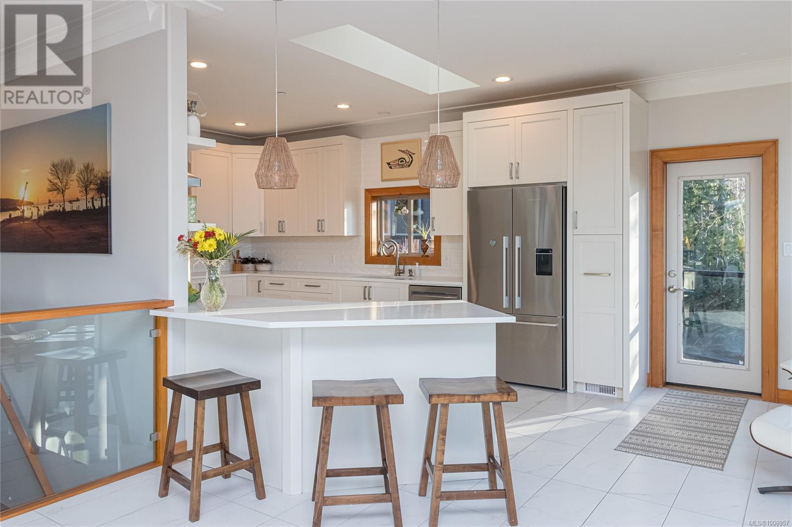 7100 Sea Cliff Rd, Sooke