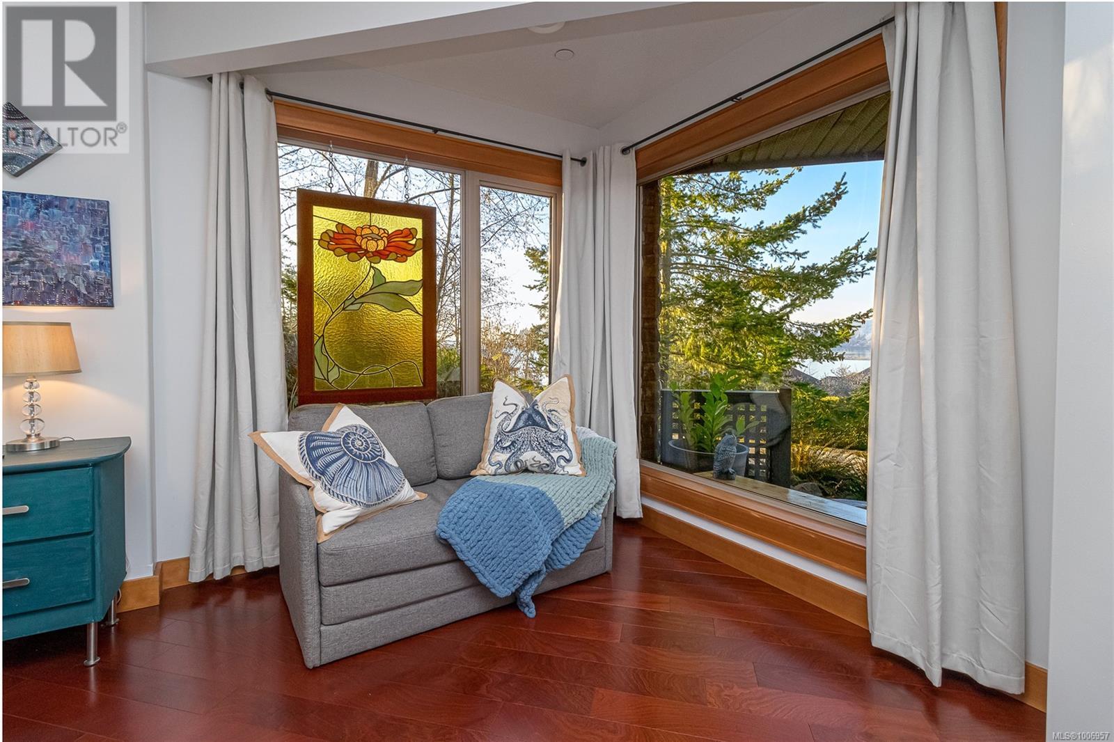 7100 Sea Cliff Rd, Sooke