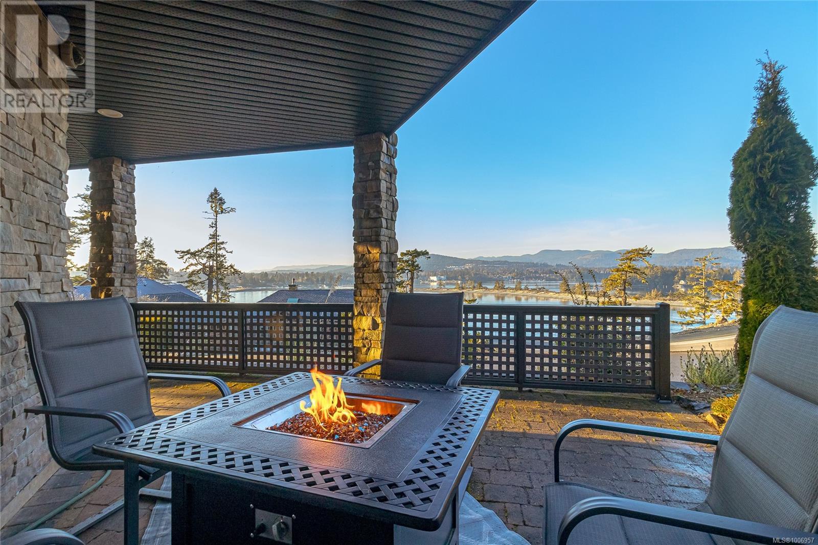 7100 Sea Cliff Rd, Sooke