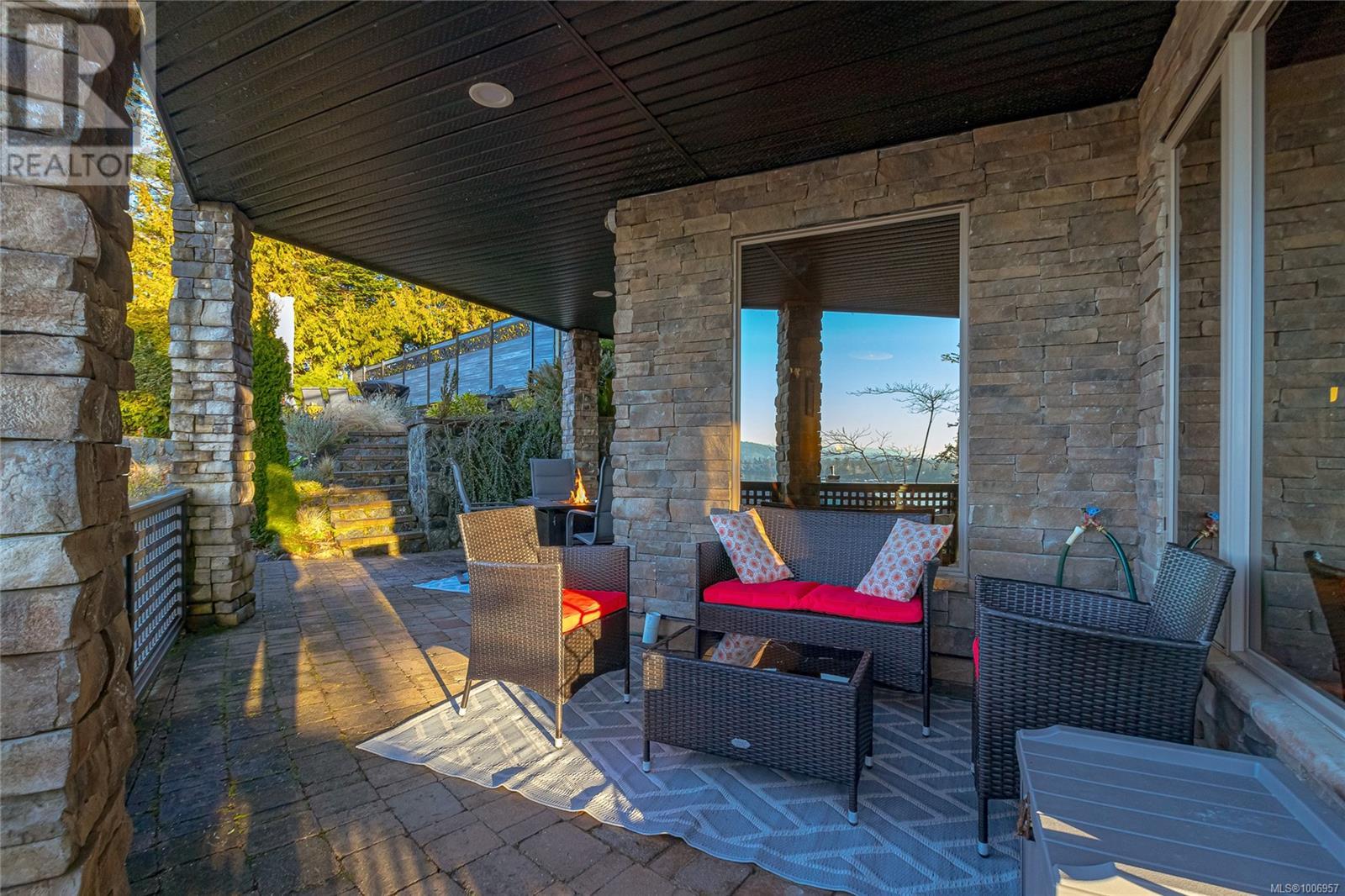 7100 Sea Cliff Rd, Sooke