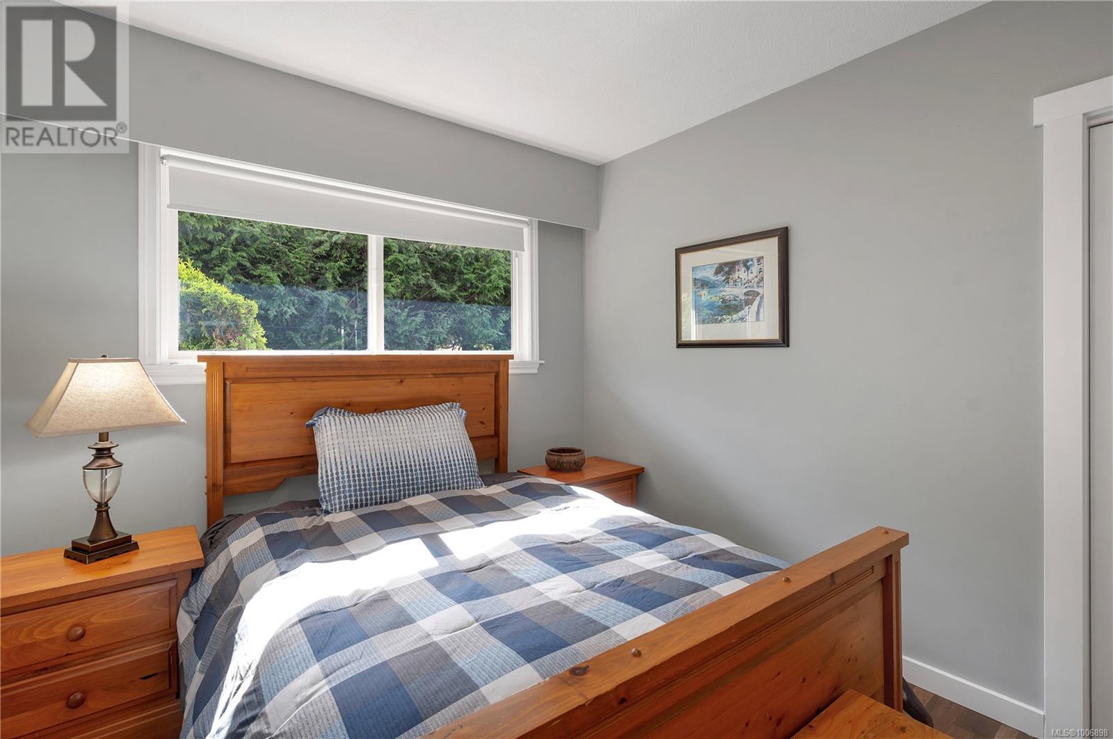 Photo 21 of 87 Ocean View Rd, Campbell River BC