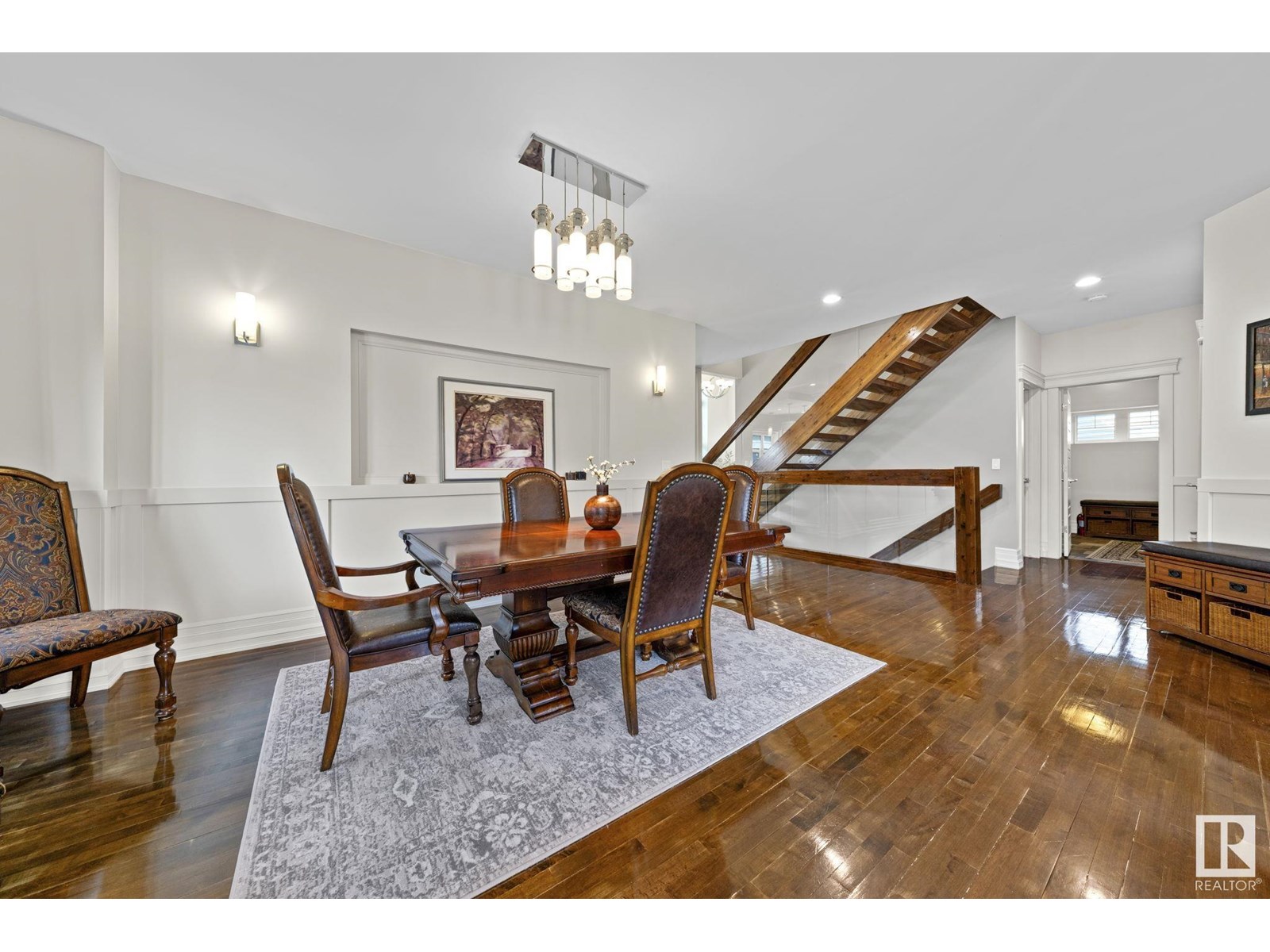 Photo 7 of 3090 Macneil Wy Nw, Edmonton AB