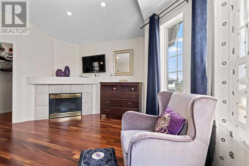 Single Family House 4 Level for Sale in  Arbour Ridge Park NW Arbour Lake Calgary 