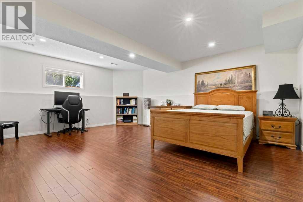 Single Family House 4 Level for Sale in  Arbour Ridge Park NW Arbour Lake Calgary 