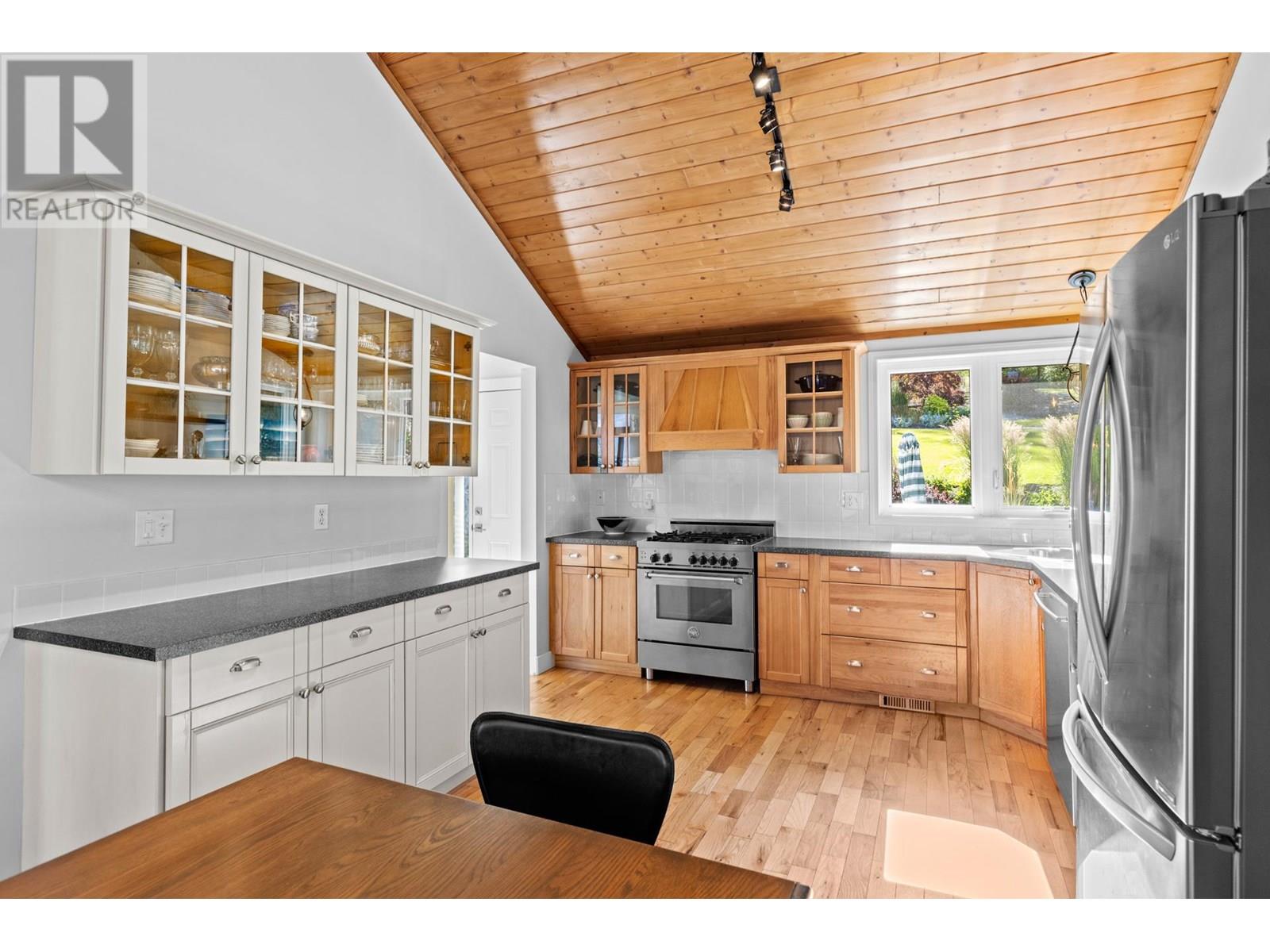  16699 Carrs Landing Road, Lake Country