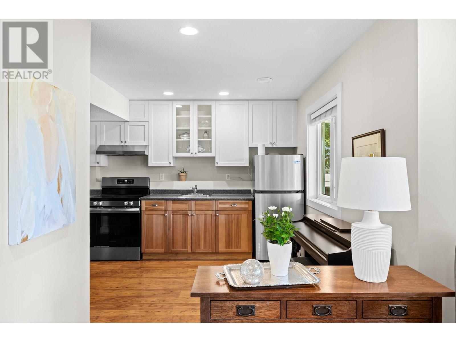  16699 Carrs Landing Road, Lake Country