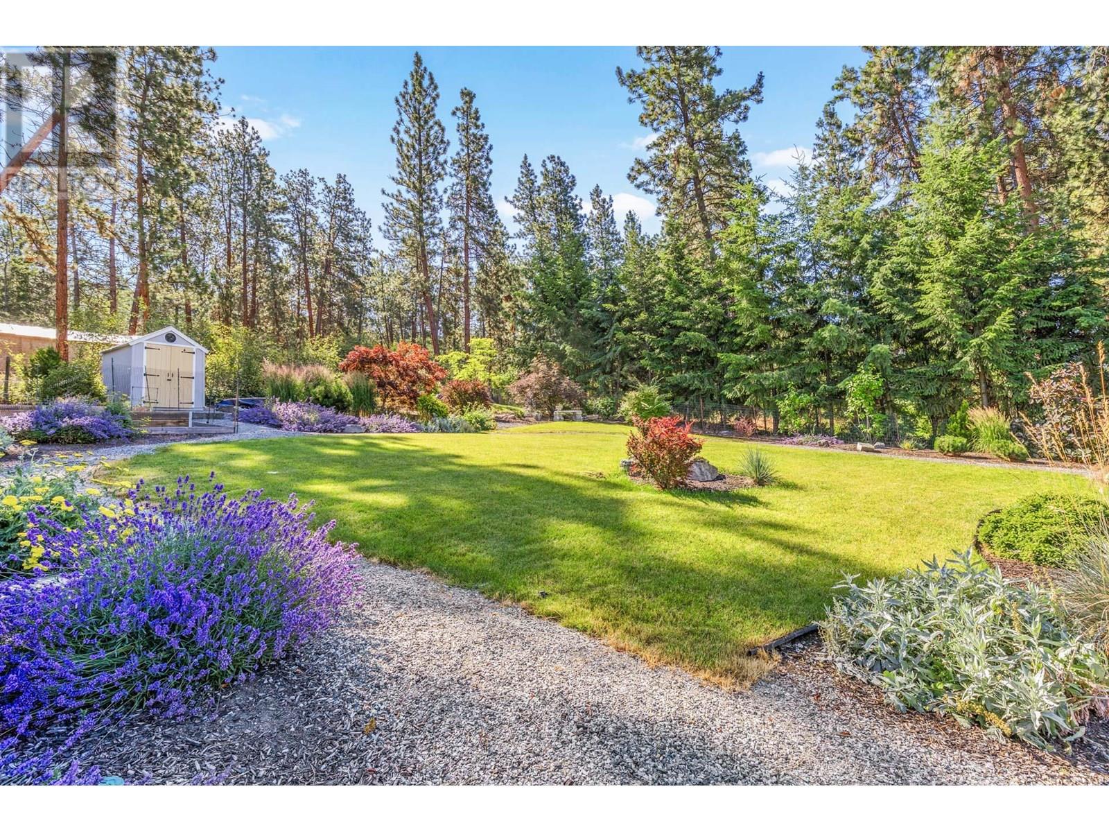  16699 Carrs Landing Road, Lake Country