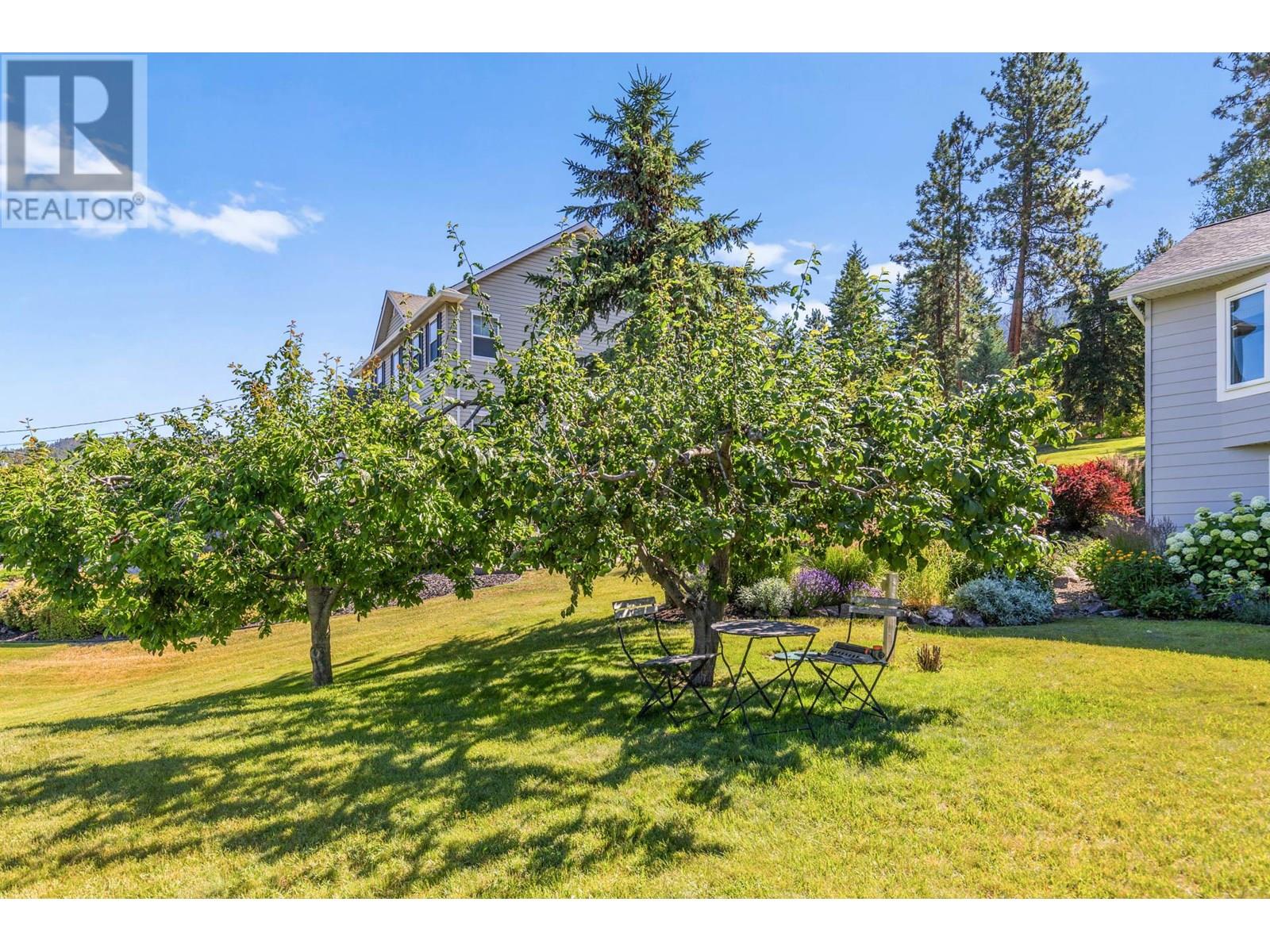  16699 Carrs Landing Road, Lake Country