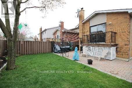 Single Family House for Sale in  LINDRIDGE AVENUE Brampton (Westgate) 