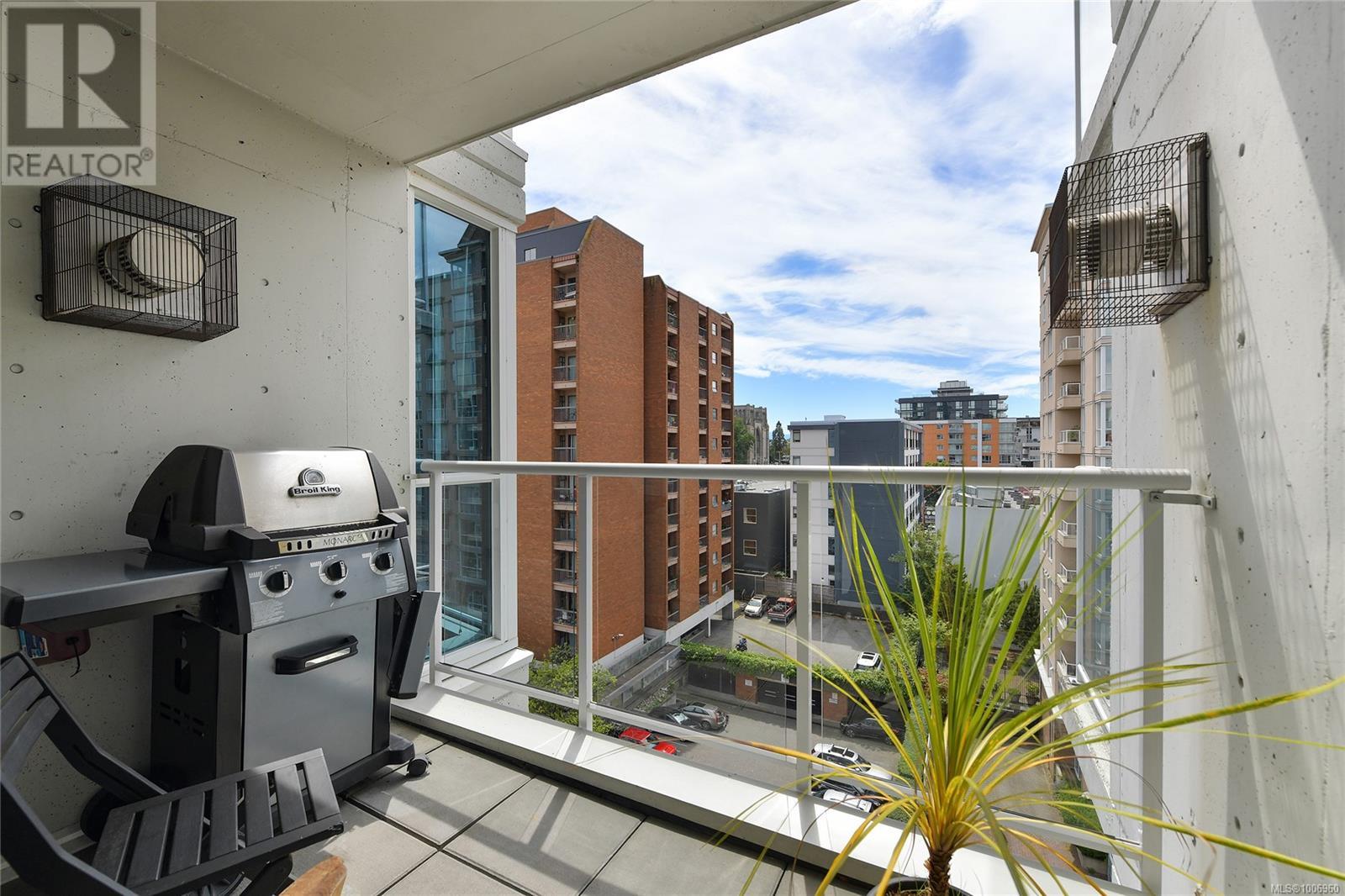 Photo 19 of 706 860 View St, Victoria BC