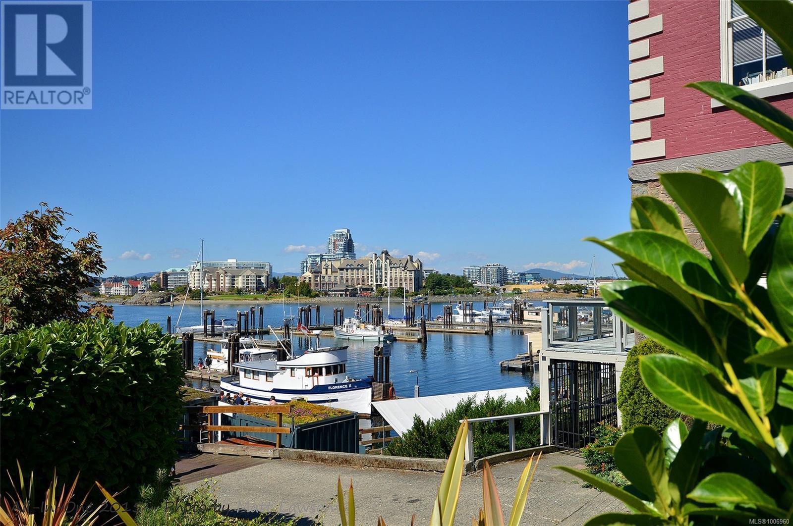 Photo 13 of 706 860 View St, Victoria BC