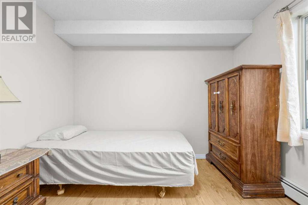 Single Family House for Sale in   Somervale Court SW Somerset Calgary 