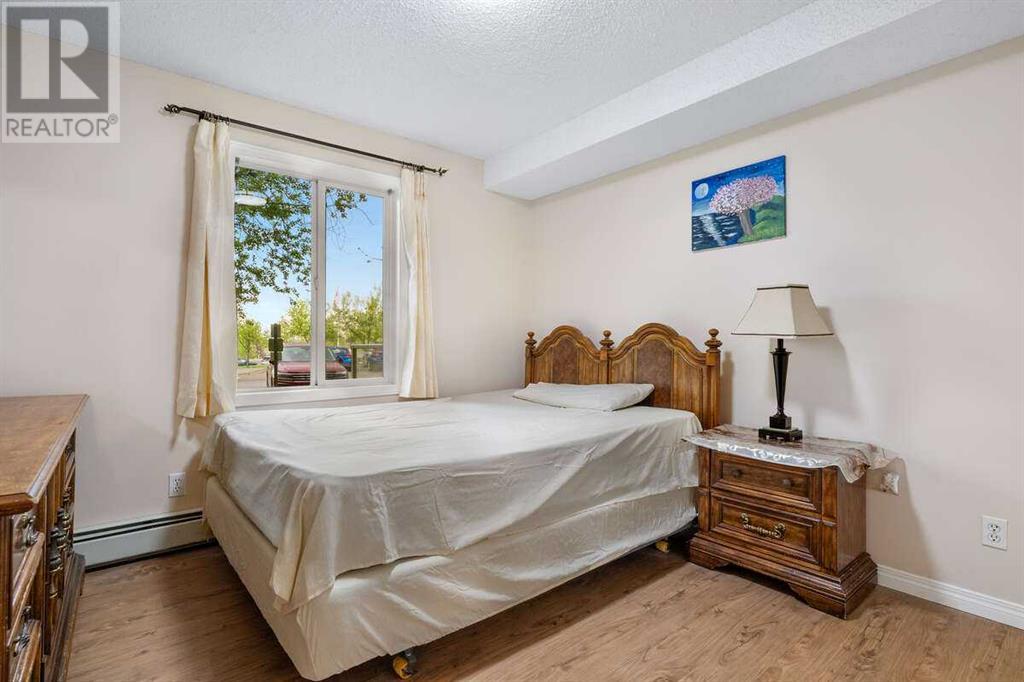 Single Family House for Sale in   Somervale Court SW Somerset Calgary 