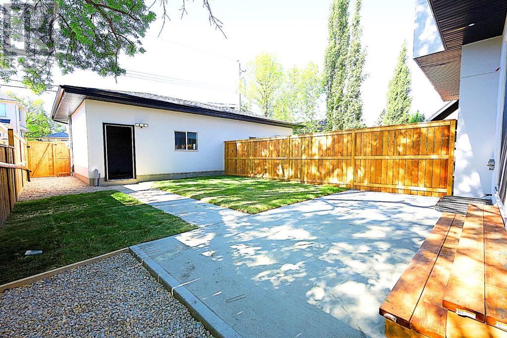 Single Family House for Sale in   Avenue SW Richmond Calgary 