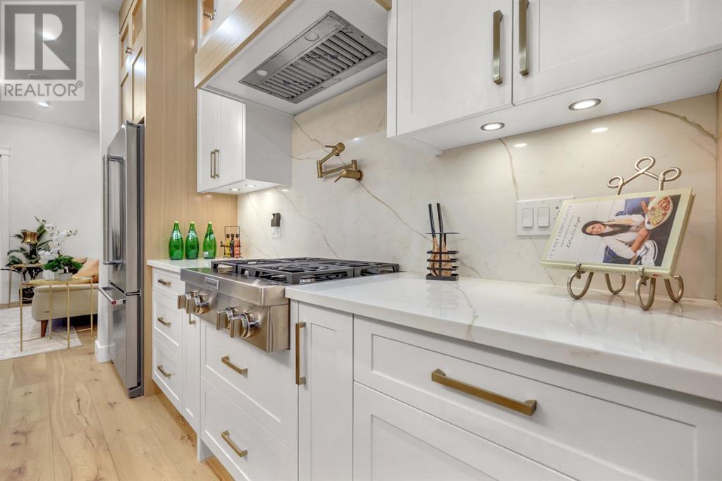 Single Family House for Sale in   Avenue SW Richmond Calgary 