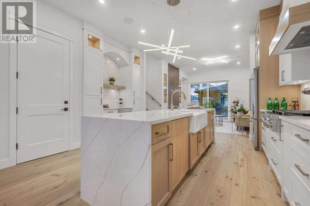 Single Family House for Sale in   Avenue SW Richmond Calgary 