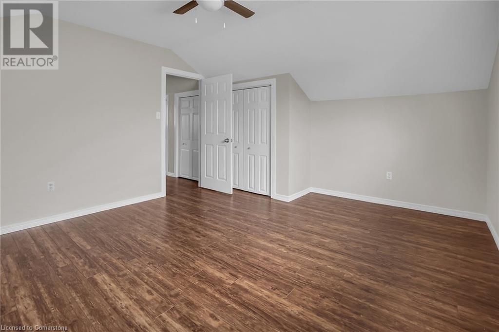 Photo 20 of 4432 Dennis Avenue, Beamsville ON