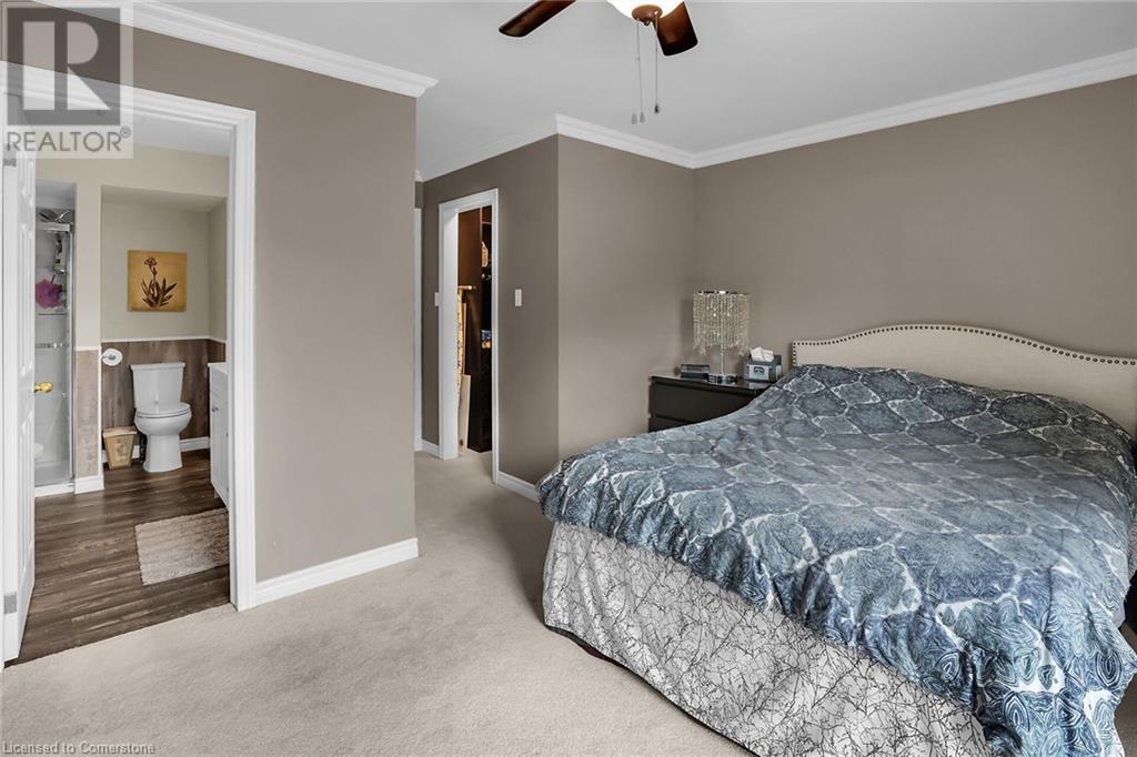 Photo 13 of 4432 Dennis Avenue, Beamsville ON